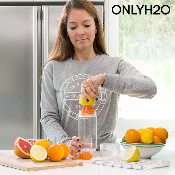 Sensations Juicer Infusionsflasche mit Entsafter für Zitrusfrüchte