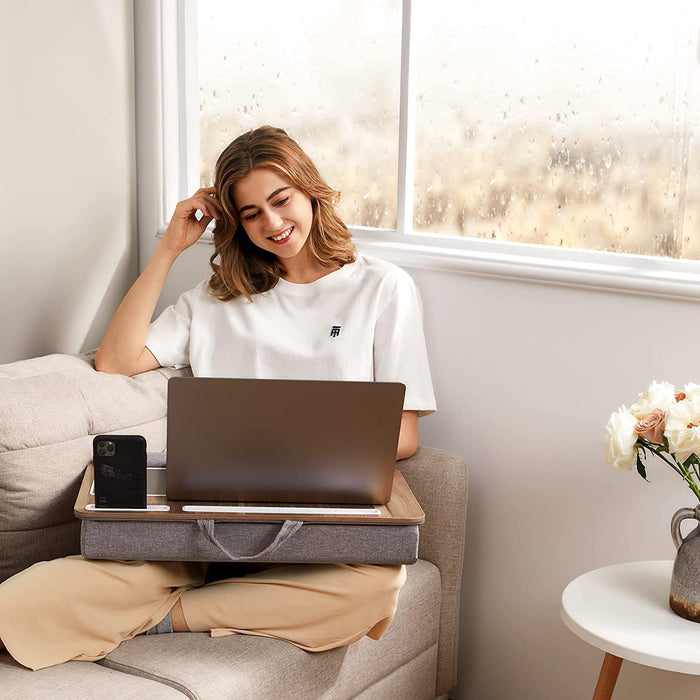 Laptopunterlage für Bett mit Mausunterlage & Handgelenkauflage, Laptop Kissen für max. 17 Zoll Notebook, inkl. Tablet- und Telefonhalter